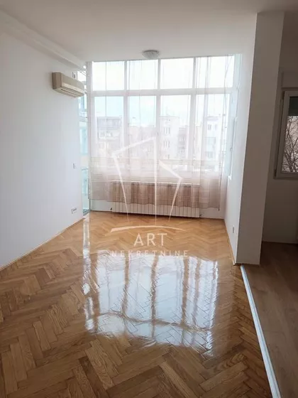 Majke Jevrosime | 4zida.rs