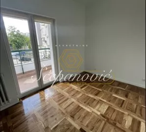 Cara Dušana, Adamovićevo Naselje, Gradske lokacije, Novi Sad, 2.0 stan | 4zida.rs