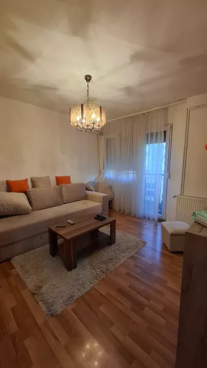 Jovana Dučića | 4zida.rs