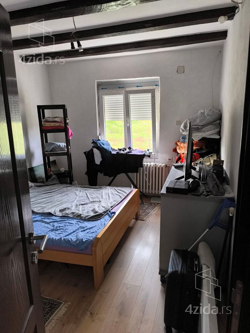 Kuća – Opština Pećinci, Karlovčić - Prikaz 5