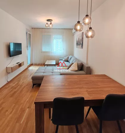 Rumenački Put | 4zida.rs