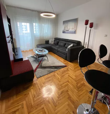 Južni Bulevar | 4zida.rs