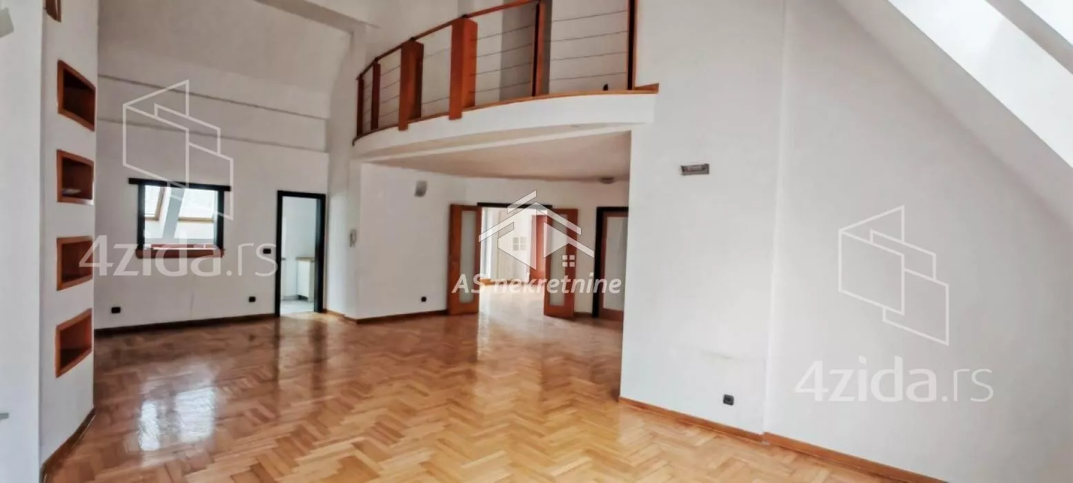 Šestosoban stan | 4zida