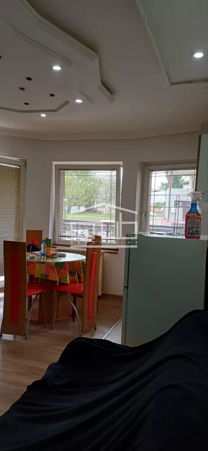 Železnik | 4zida.rs