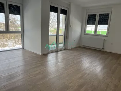 Petrovaradin | 4zida.rs