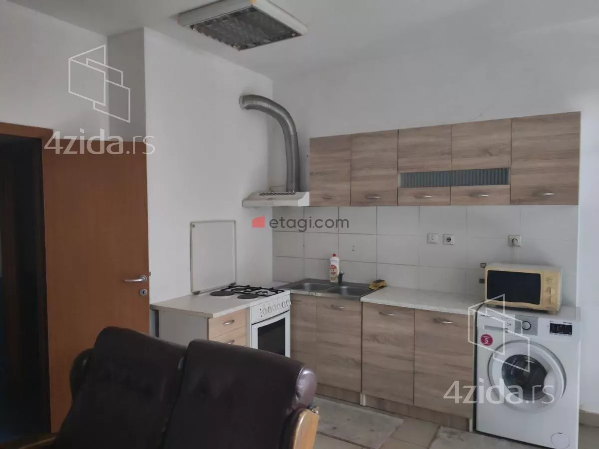 Garsonjera | 4zida