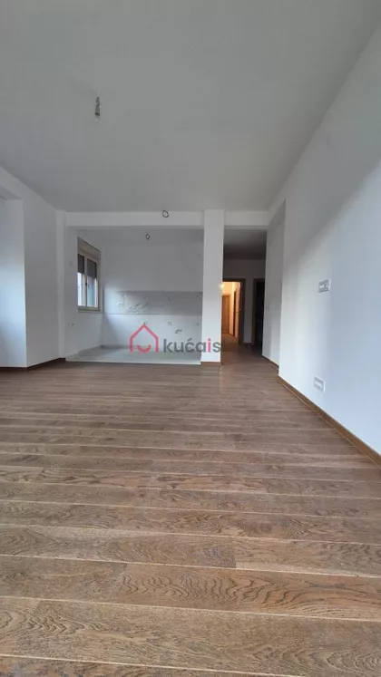 Hram Svetog Save | 4zida.rs