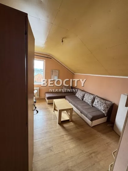 Železnička stanica | 4zida.rs