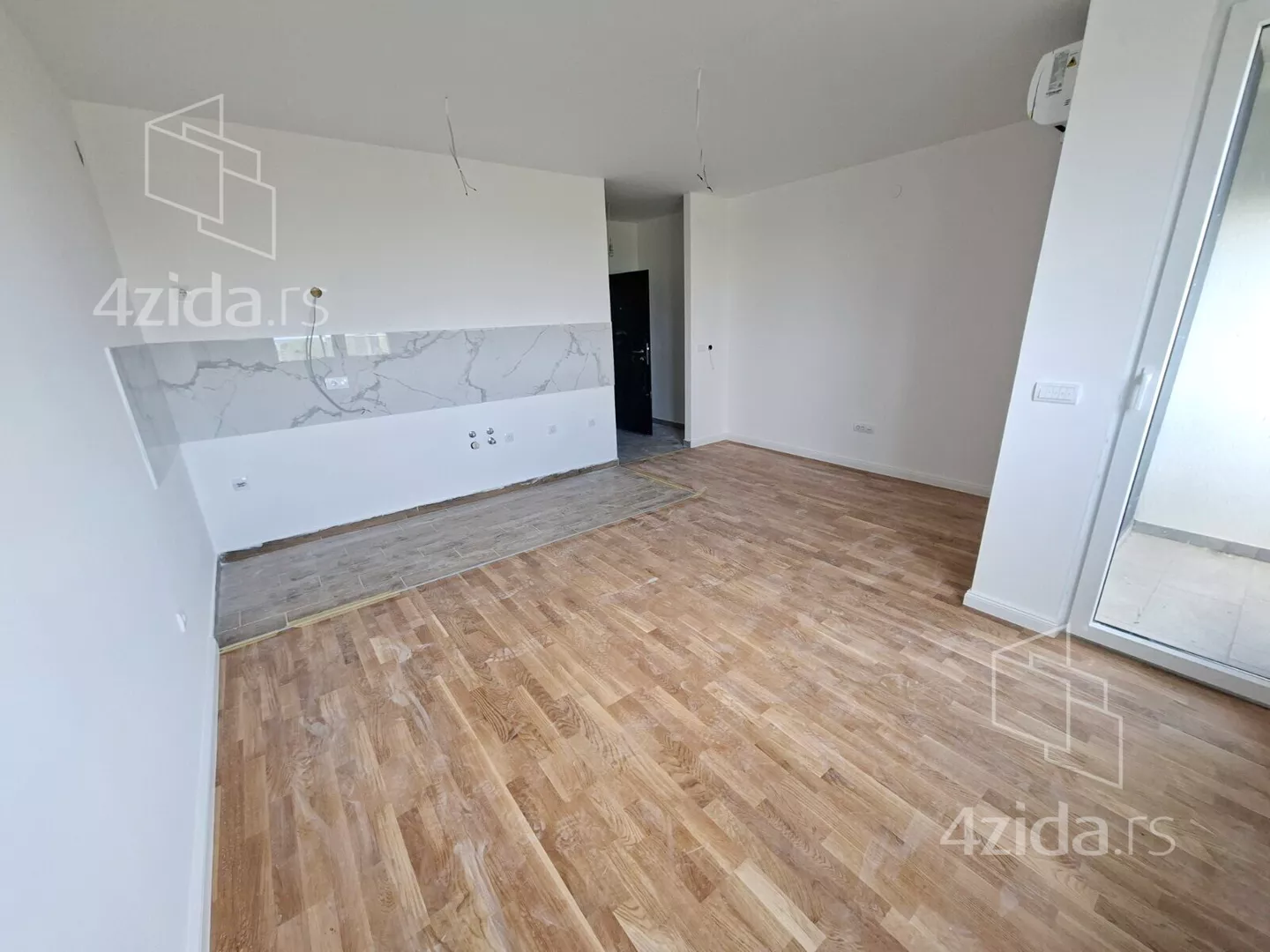 Garsonjera | 4zida
