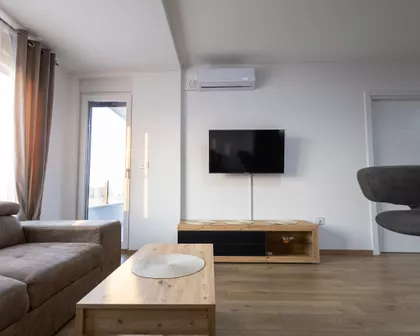 Svetozara Miletića 4 | 4zida.rs