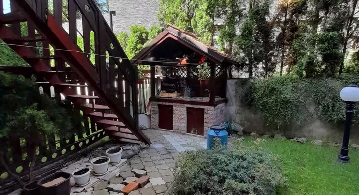4-etažna kuća | 4zida