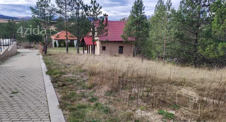 Građevinsko zemljište | 4zida