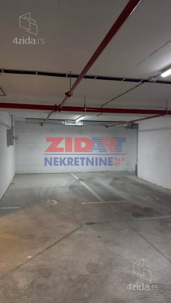 Garaža | 4zida