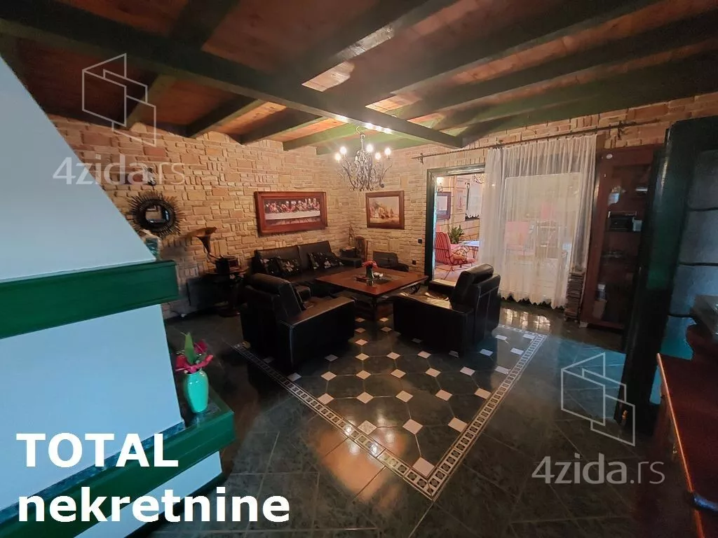 Kuća | 4zida