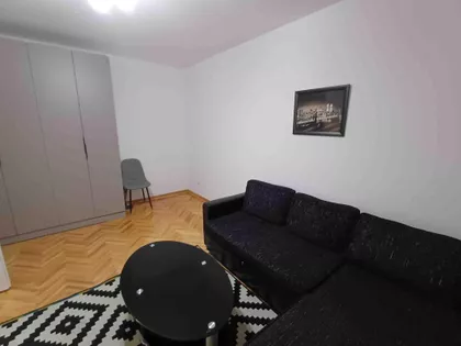 Tršćanska | 4zida.rs