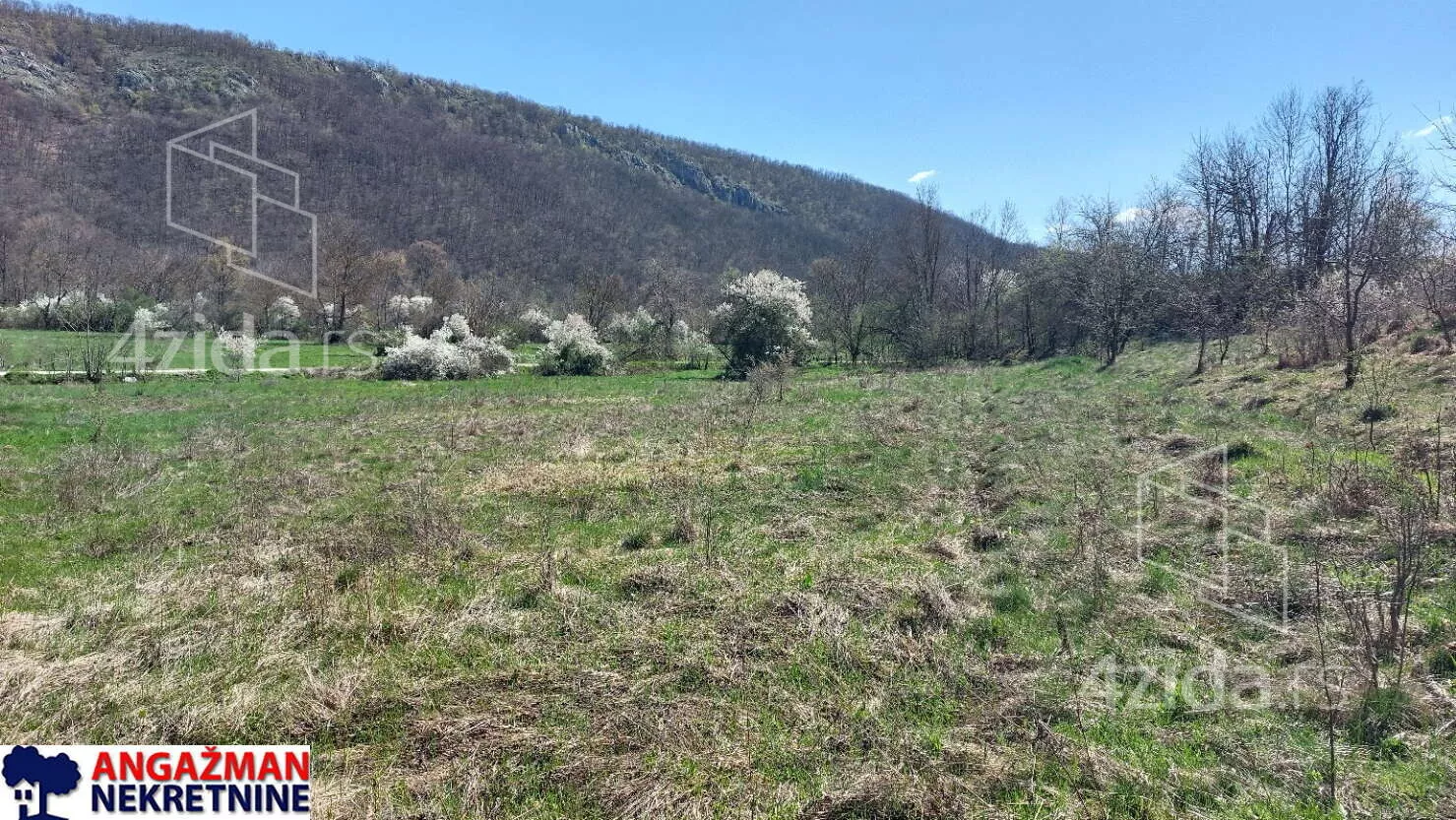 Poljoprivredno zemljište | 4zida