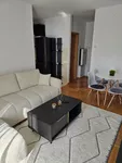 Dom Zdravlja, Medijana, Gradske lokacije, Niš | 4zida.rs | 4zida.rs