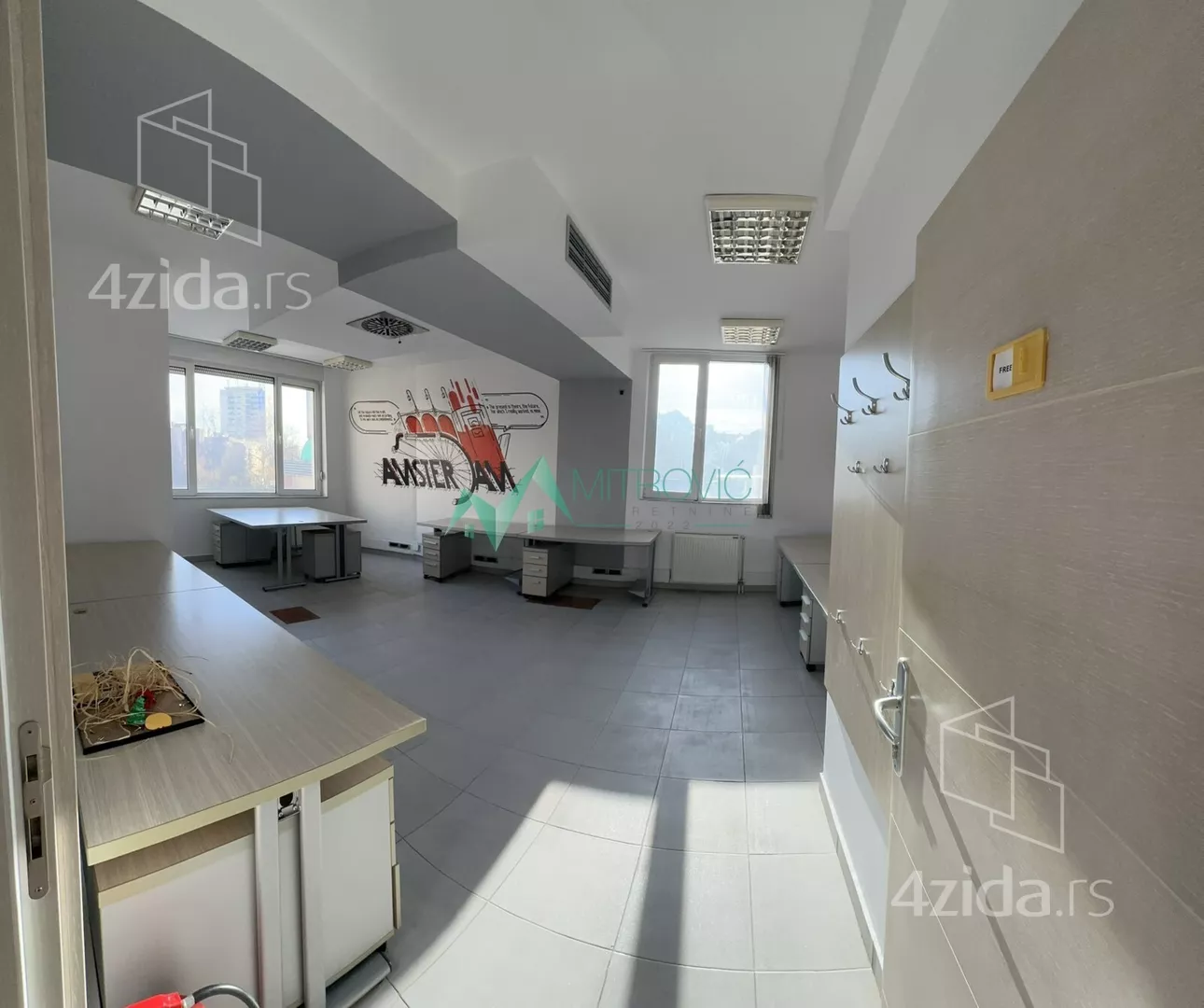 Poslovni prostor | 4zida