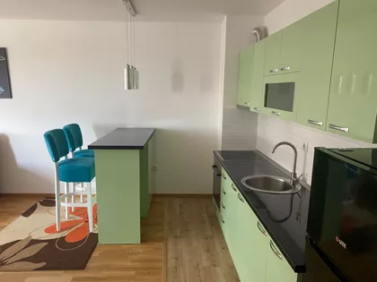 Lajoša Joa 8. | 4zida.rs