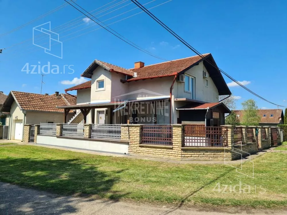 Kuća | 4zida