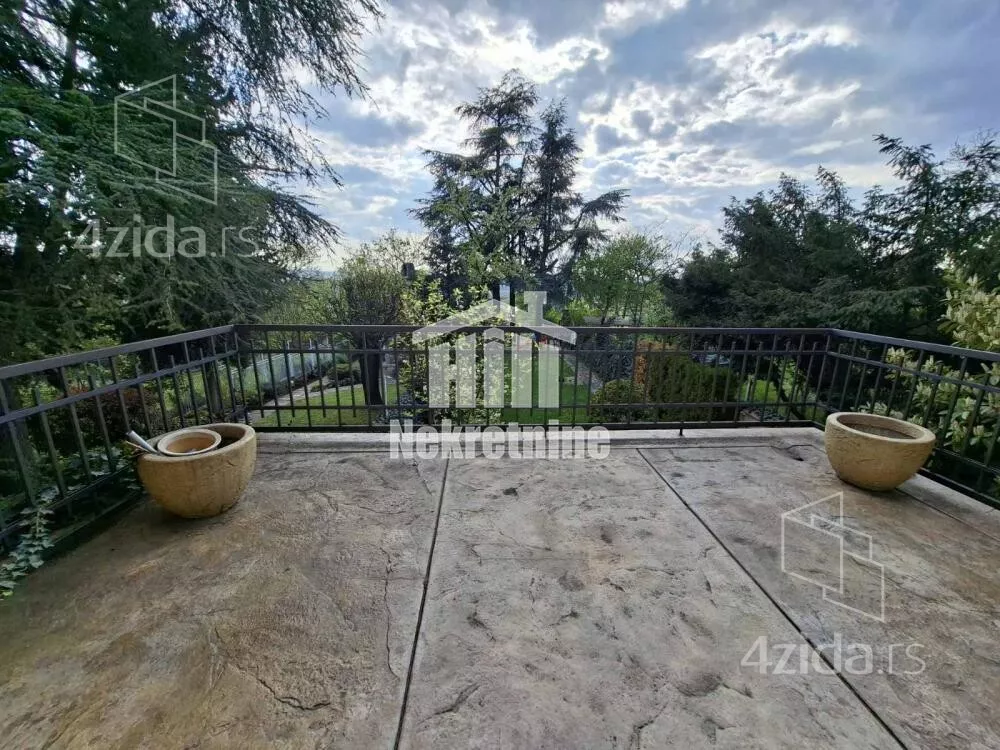 4-etažna kuća | 4zida