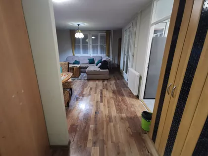 Bulevar Cara Lazara 83 | 4zida.rs