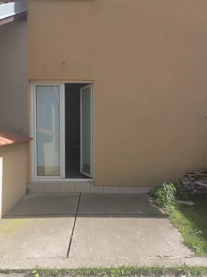 Ugrinovački Put 74a | 4zida.rs