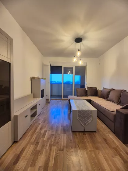 Oslobođenja | 4zida.rs