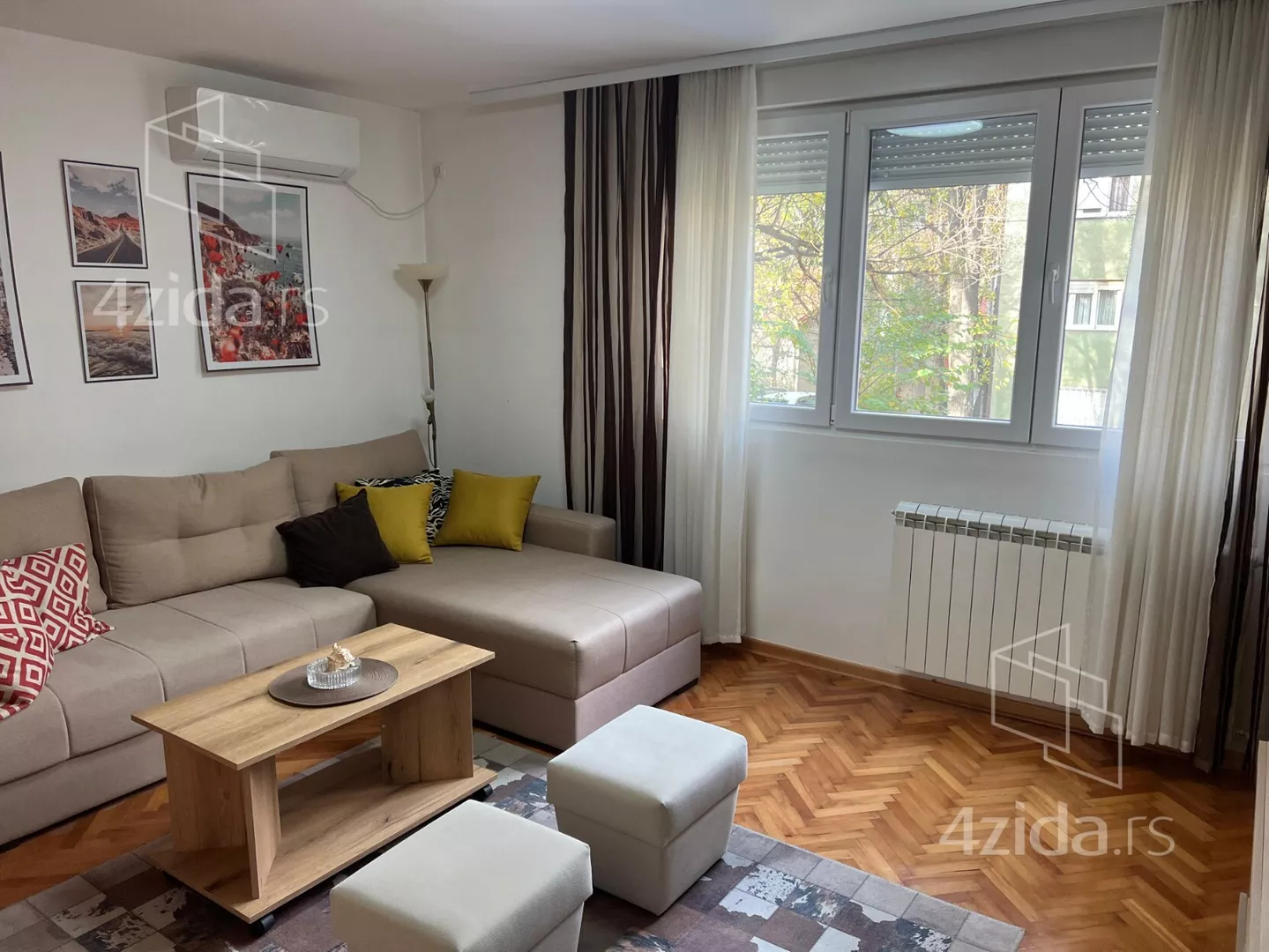 Jednoiposoban stan | 4zida