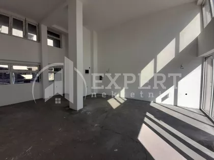 Cetinjska | 4zida.rs