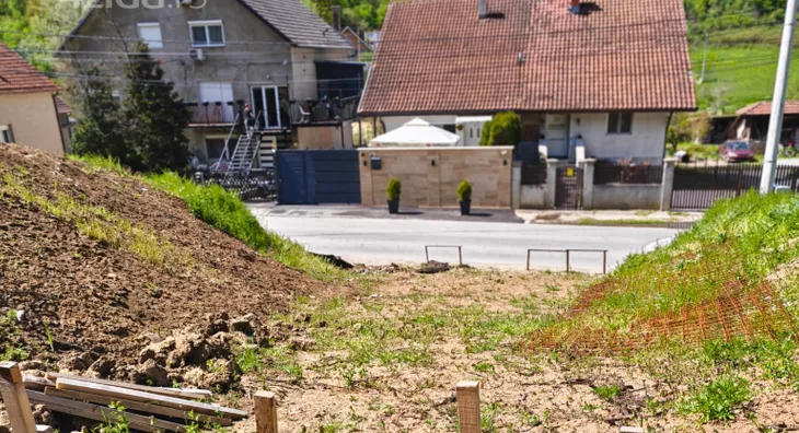 Građevinsko zemljište | 4zida