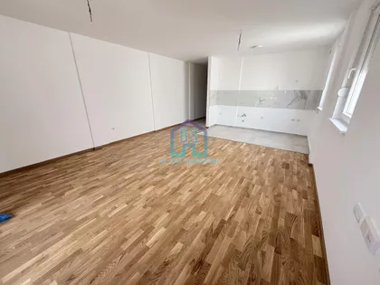 Veternička Rampa | 4zida.rs