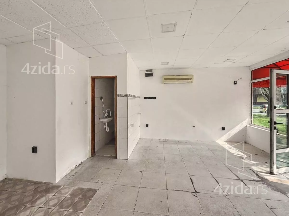 Lokal | 4zida