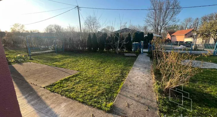 4-etažna kuća | 4zida