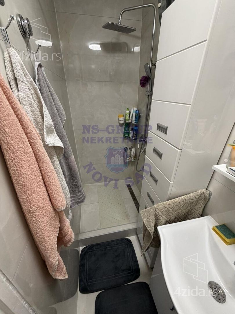 Stara Detelinara – další