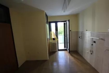 Podbara | 4zida.rs