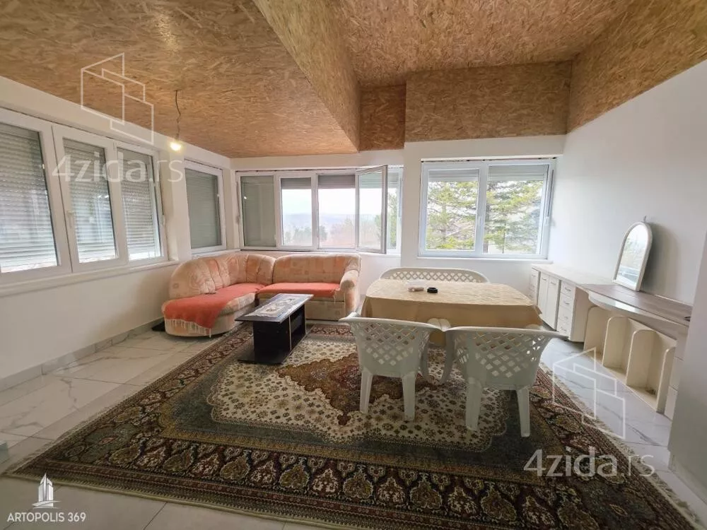 3-etažna kuća | 4zida