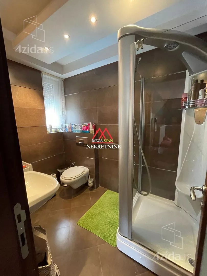 3-etažna kuća | 4zida