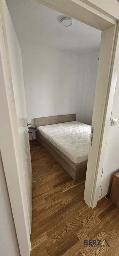 Cara Dušana | 4zida.rs