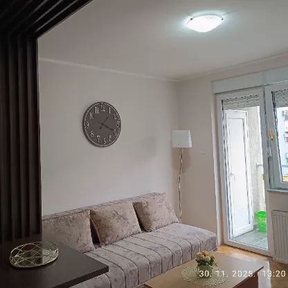 Hadži Ruvimova | 4zida.rs