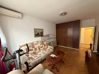 Pera Ćetkovića | 4zida.rs