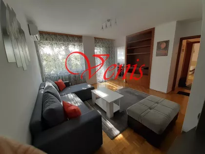 Bulevar Cara Lazara | 4zida.rs