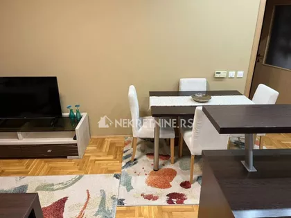 Jovanke Radaković | 4zida.rs