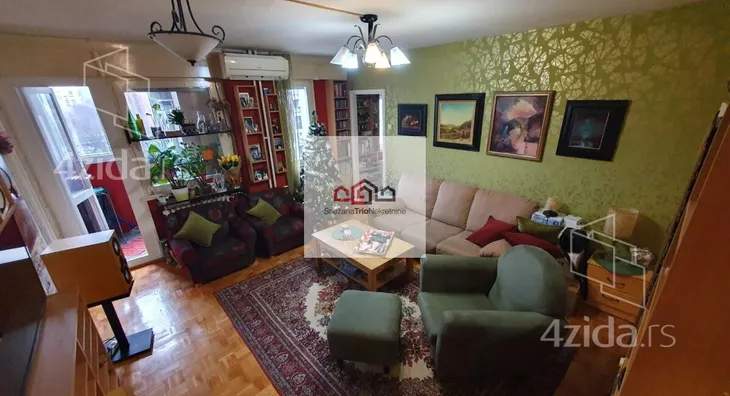 Troiposoban stan | 4zida