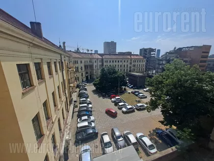 CENTAR | 4zida.rs