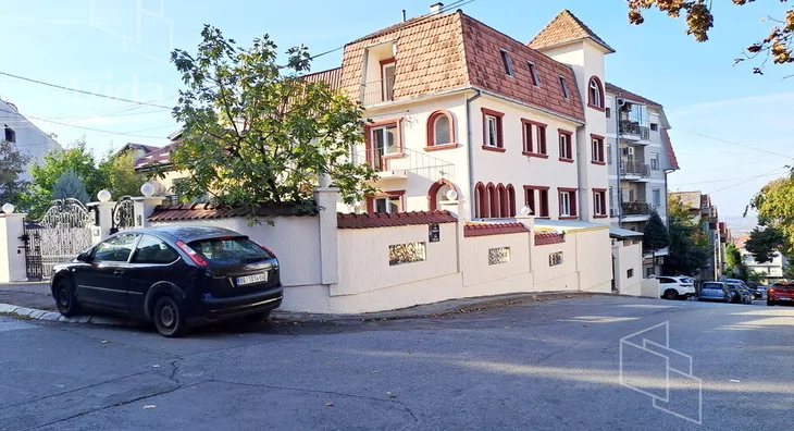 3-etažna kuća | 4zida