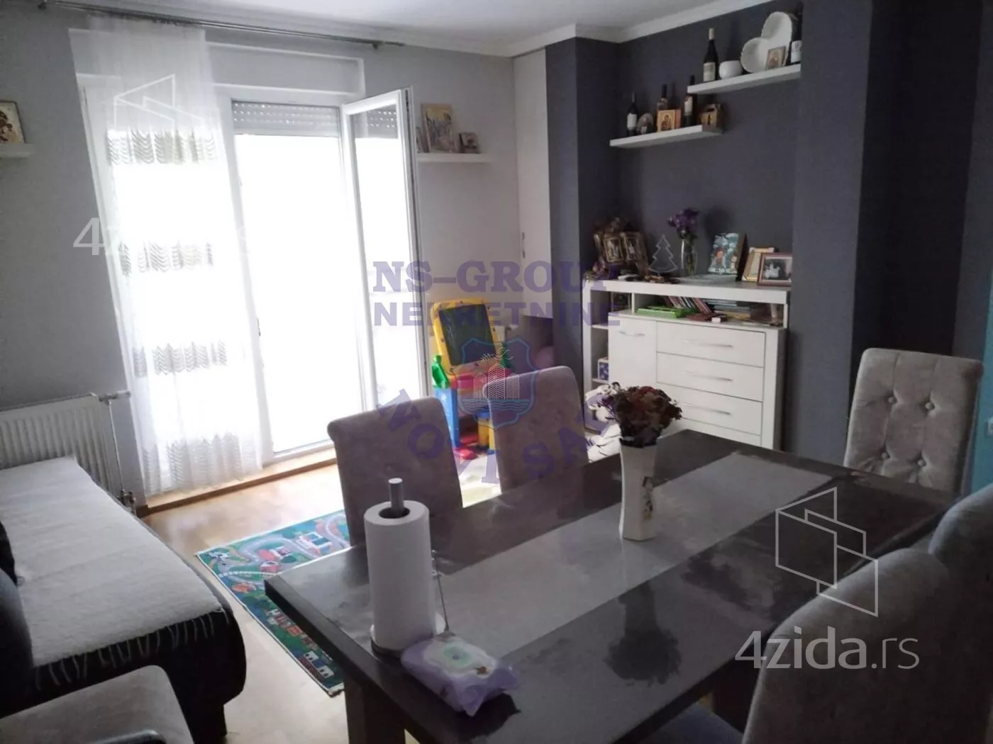 Dvoiposoban stan | 4zida