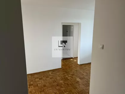 Farmaceutski fakultet | 4zida.rs