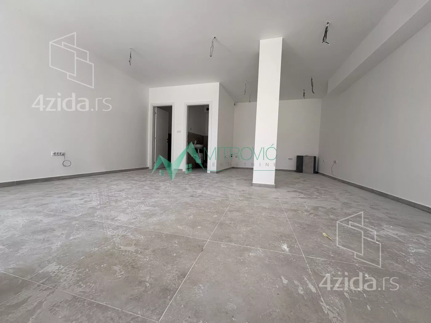 Poslovni prostor | 4zida