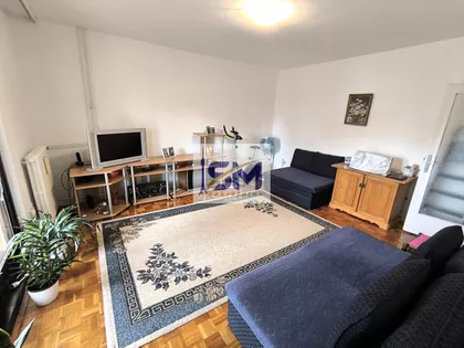 Dvadesetog oktobra | 4zida.rs